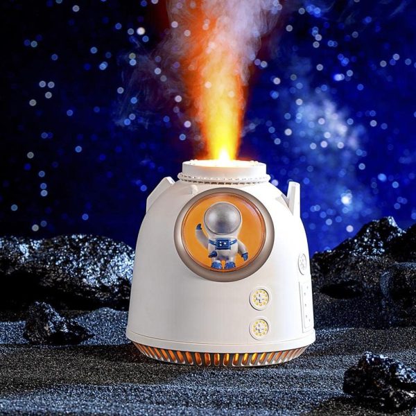 Astronaut Air Humidifier 260ml – Ultrasonic Aroma Diffuser & Night Light