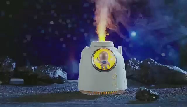 Astronaut Air Humidifier 260ml – Ultrasonic Aroma Diffuser & Night Light